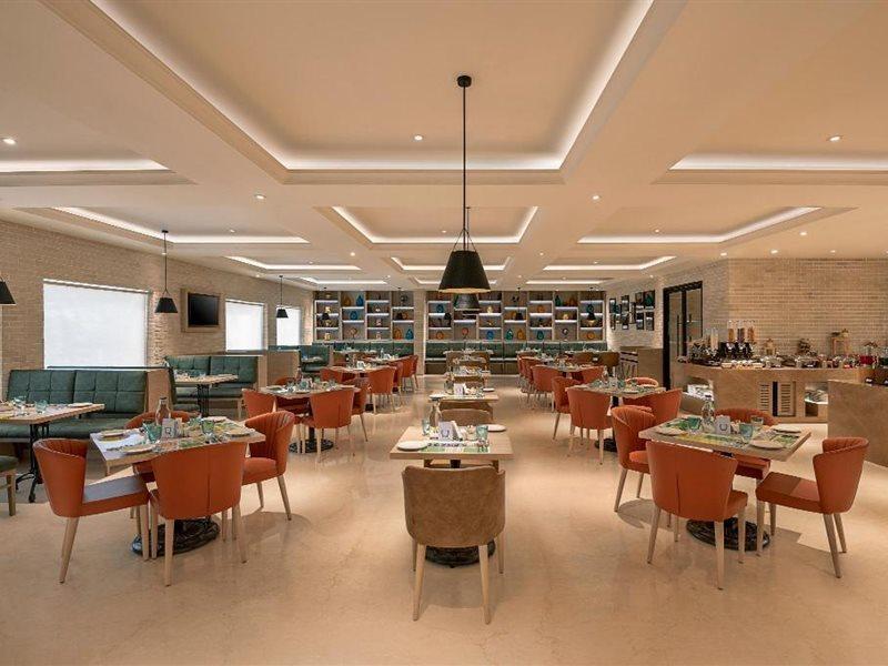 Lemon Tree Premier, New Town, Kolkata Hotel Екстериор снимка