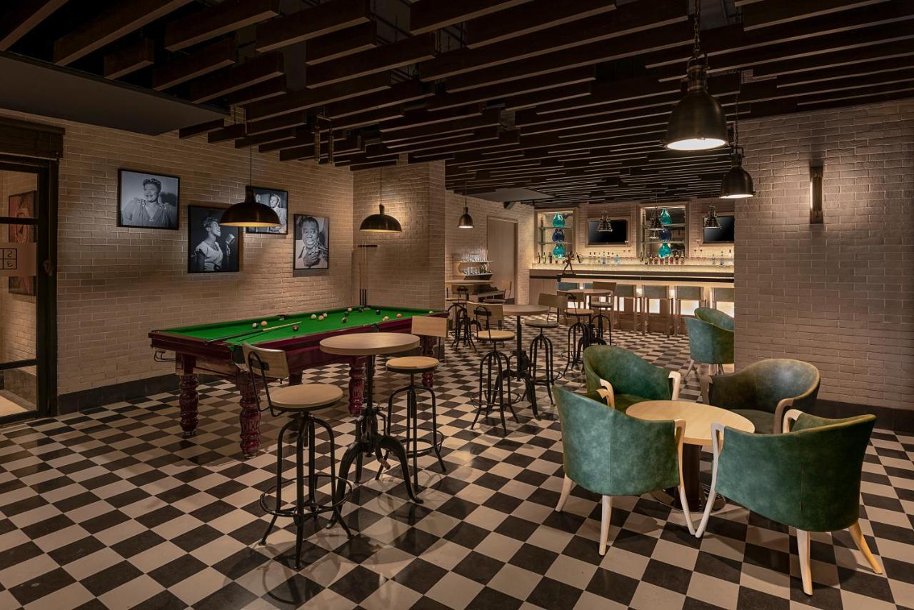 Lemon Tree Premier, New Town, Kolkata Hotel Екстериор снимка
